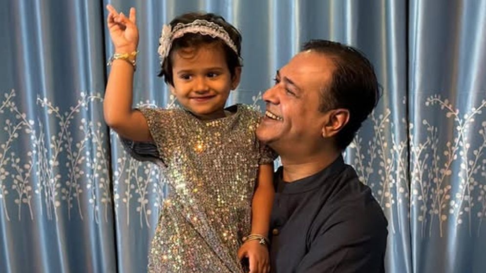 ছোট মেয়ের প্রশ্নে আসিফের আত্মোপলব্ধি জাগল