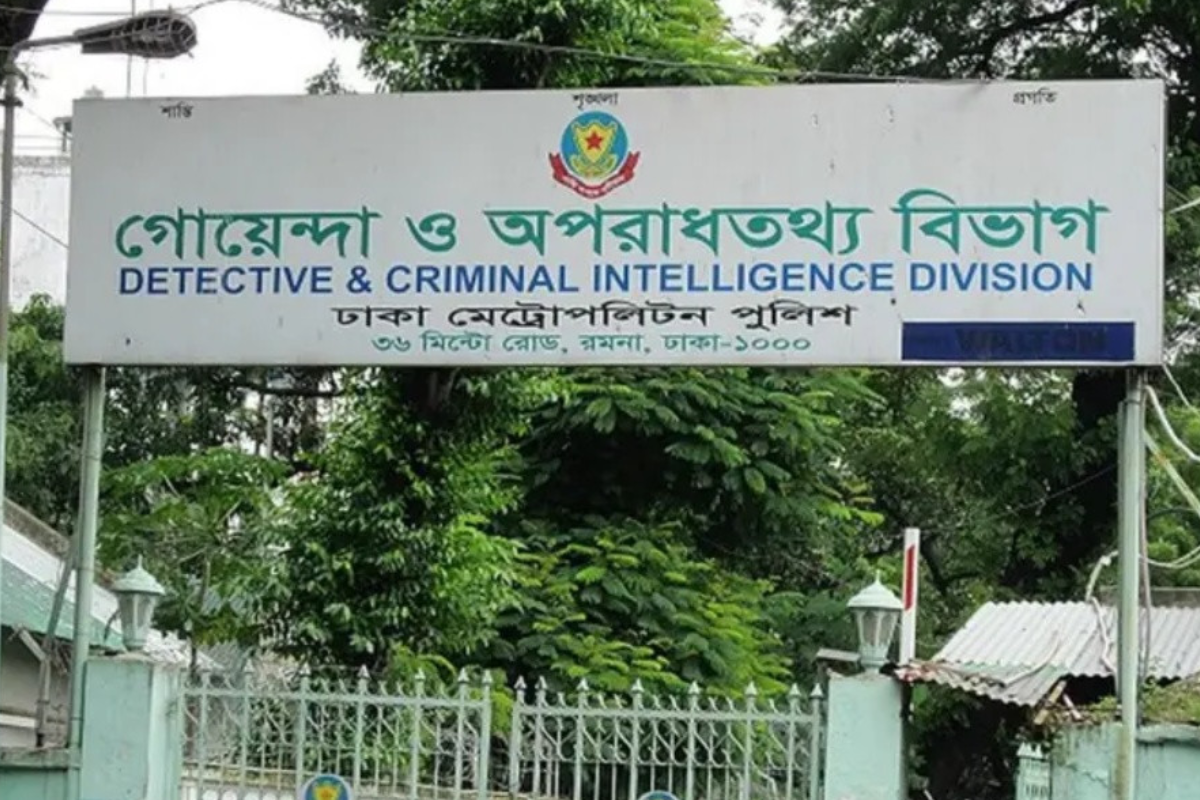 আড়াইহাজারে আসামিপক্ষের হামলায় ডিবির ৩ সদস্য আহত