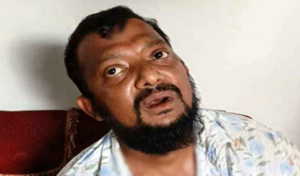 আশুলিয়ায় শিশু ধর্ষণ ও অভিযুক্ত সিয়ামকে পুলিশে সোপর্দ আশুলিয়ায় শিশু ধর্ষণ ও অভিযুক্ত সিয়ামকে পুলিশে সোপর্দ