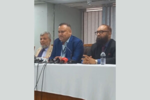 ইসলামী ব্যাংকের নতুন অন্তর্বর্তীকালীন চেয়ারম্যানের আশ্বস্তবার্তা: আমানতকারীদের আস্থা ফেরানোর উদ্যোগ