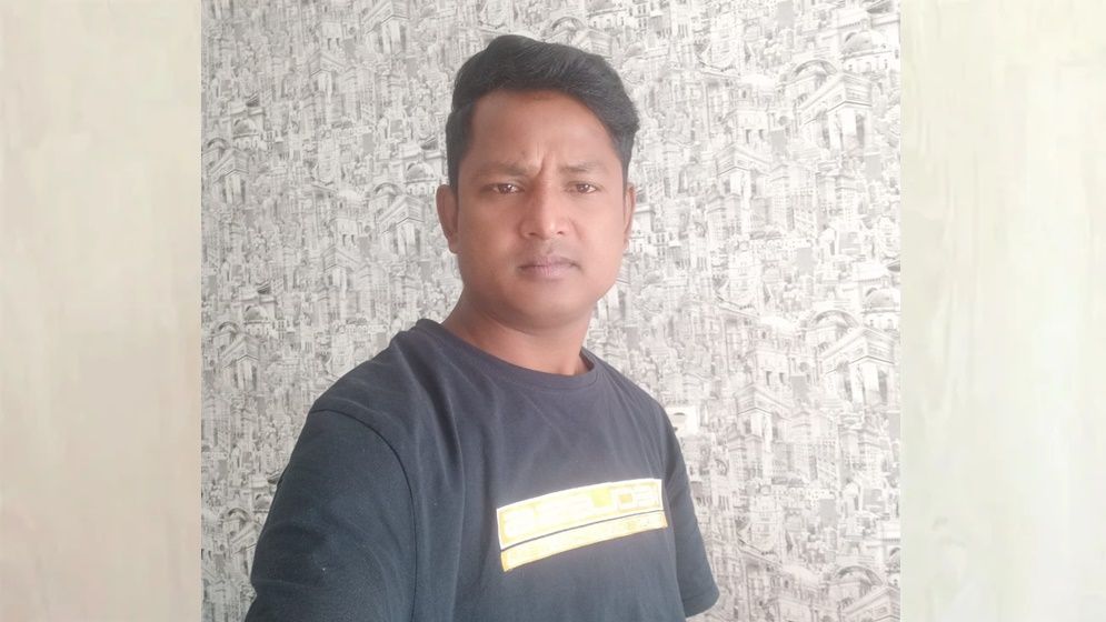 ঋণের বোঝা কাঁধে রাশিয়ায় গিয়ে নিহত সাঈদ মোল্লা ঋণের বোঝা কাঁধে রাশিয়ায় গিয়ে নিহত সাঈদ মোল্লা