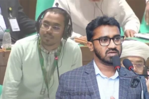 এমপি পদ বাতিলের দাবি ঘিরে বিতর্ক