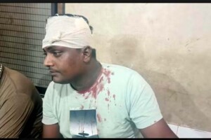কুষ্টিয়ায় সংবাদ সংগ্রহকালে সাংবাদিকদের ওপর হামলা ও মালামাল ছিনতাই