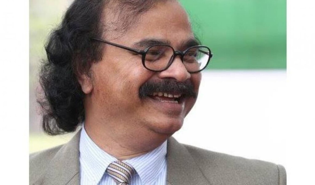 কুৎসা : অচেনা ছায়াযুদ্ধ 4 কুৎসা অচেনা ছায়াযুদ্ধ