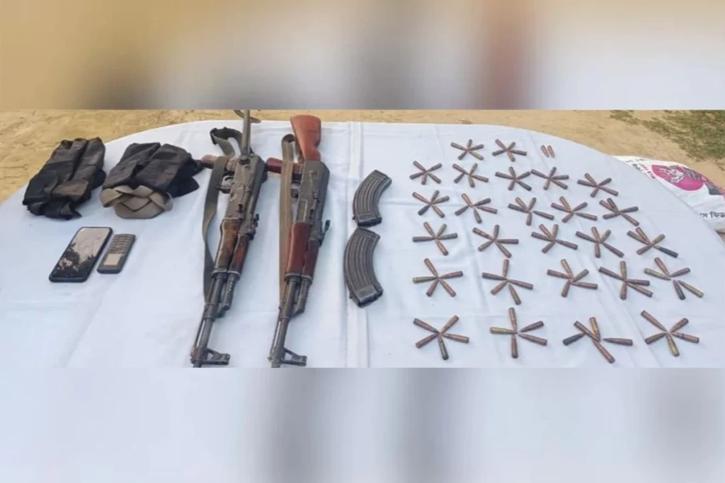 খাগড়াছড়িতে অভিযানে অস্ত্রসহ সশস্ত্র সদস্য নিহত খাগড়াছড়িতে অভিযানে অস্ত্রসহ সশস্ত্র সদস্য নিহত