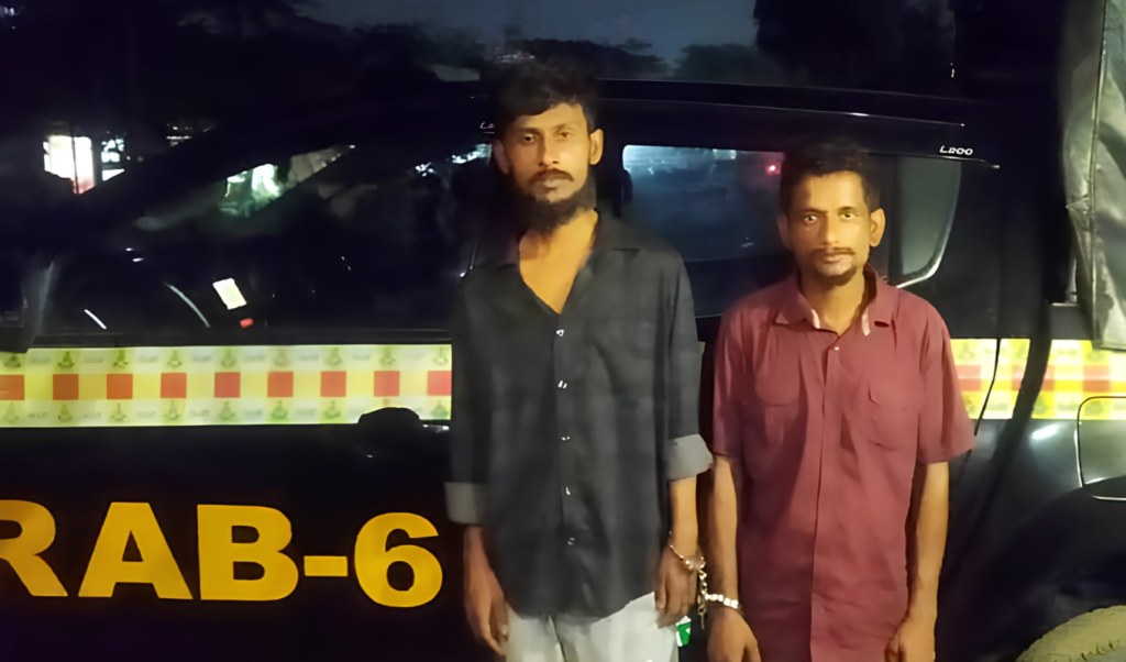 খুলনার ‘আশিক গ্রুপ–এর দুই সক্রিয় সদস্যকে গ্রেপ্তার করেছে র‍্যাব খুলনার ‘আশিক গ্রুপ’–এর দুই সক্রিয় সদস্যকে গ্রেপ্তার করেছে র‍্যাব