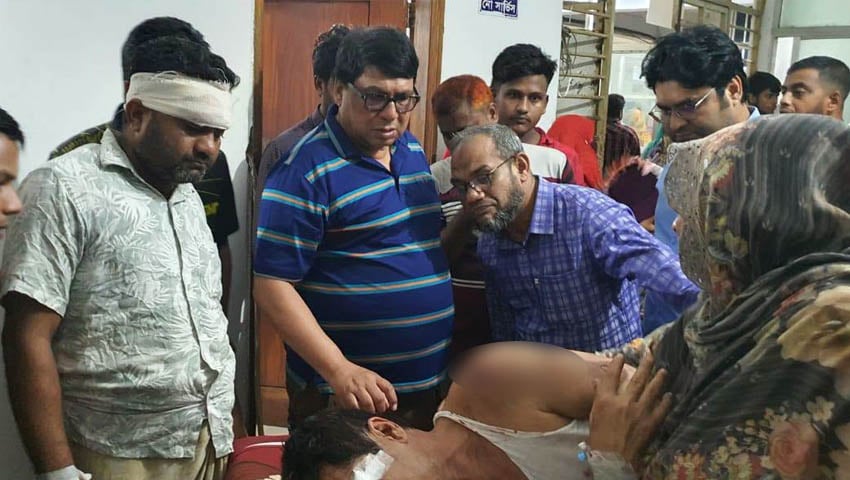 জুনদহ বাজারে বিএনপি-জামায়াত সংঘর্ষে আহত ১৫