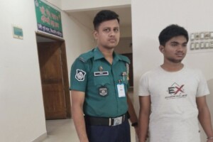 টঙ্গীতে ছাত্রকে নিপীড়নের অভিযোগে মাদ্রাসা শিক্ষক গ্রেফতার