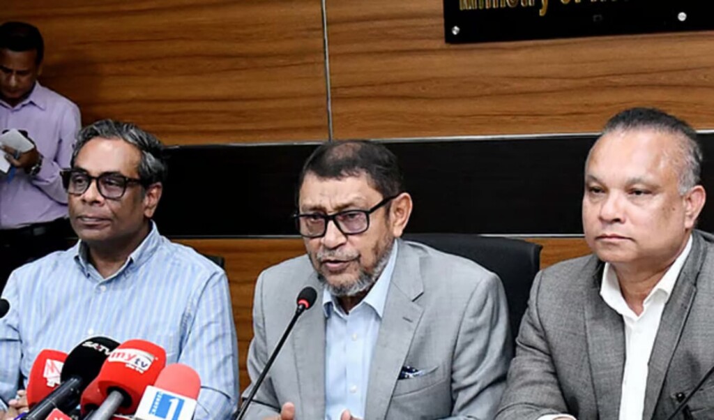 ডেঙ্গু পরীক্ষায় আশি শতাংশ ছাড়ের আহ্বান স্বাস্থ্যমন্ত্রীর 3 ডেঙ্গু পরীক্ষায় আশি শতাংশ ছাড়ের আহ্বান স্বাস্থ্যমন্ত্রীর