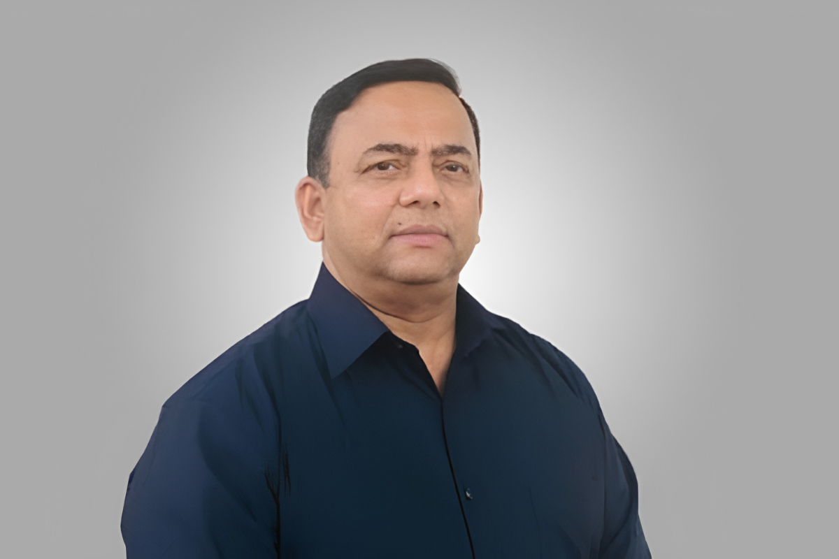 দুবাইয়ে গ্রেপ্তার সাবেক আইজিপি বেনজীর আহমেদকে দেশে ফিরিয়ে আনার প্রক্রিয়া চলছে: দুদক