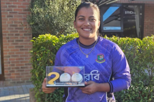 নাহিদা আক্তারের ইতিহাস গড়া দুইশ উইকেট