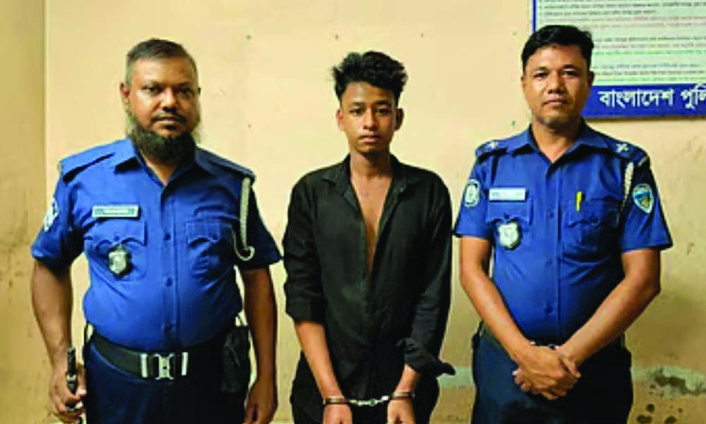 নিখোঁজের একদিন পর উদ্ধার চালকের মরদেহ নিখোঁজের একদিন পর উদ্ধার চালকের মরদেহ