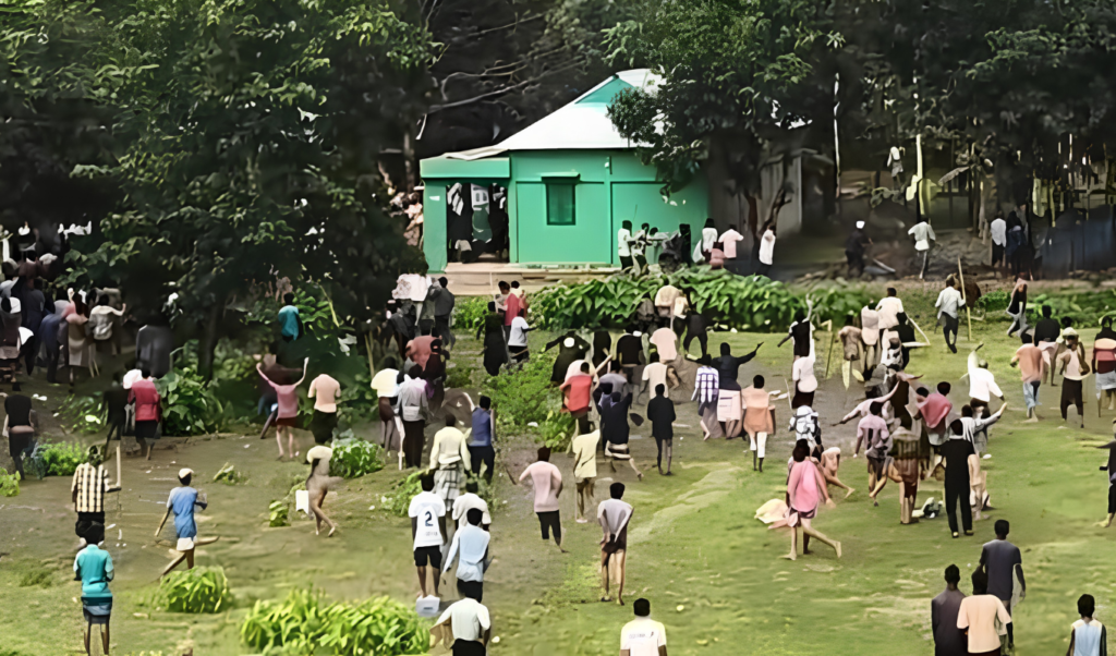 বানিয়াচংয়ে ইউপি চেয়ারম্যানের দায়িত্ব হস্তান্তর নিয়ে সংঘর্ষ ওসিসহ আহত অর্ধশতাধিক বানিয়াচংয়ে ইউপি চেয়ারম্যানের দায়িত্ব হস্তান্তর নিয়ে সংঘর্ষ, ওসিসহ আহত অর্ধশতাধিক