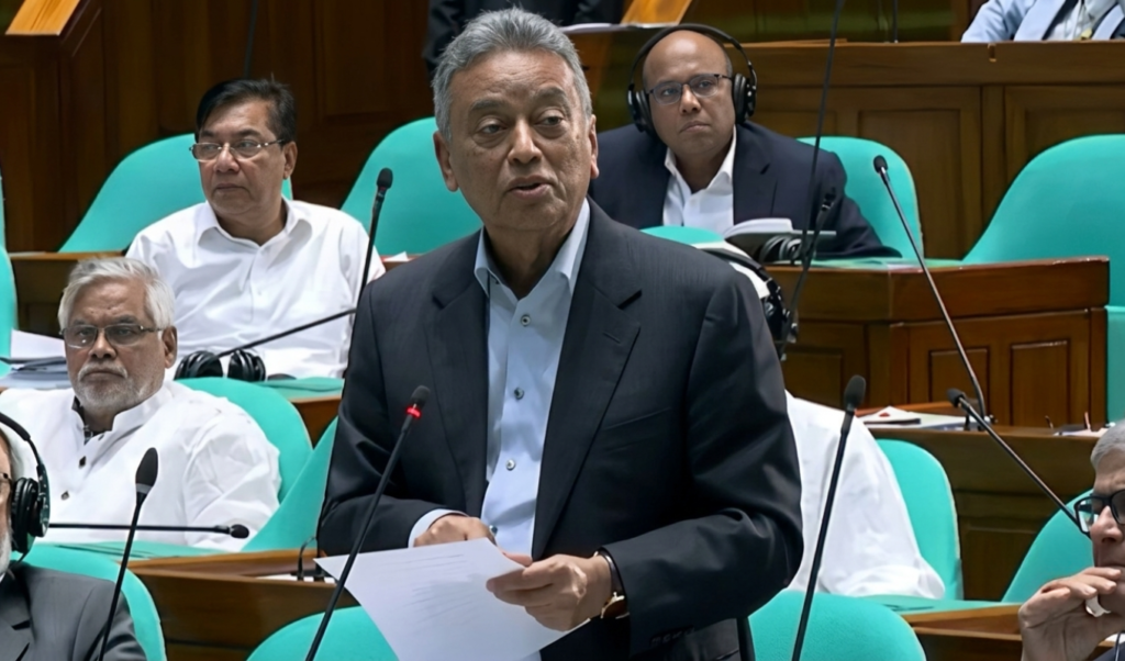 বিদেশ থেকে খেলাপি ঋণ ফেরাতে ৯ আন্তর্জাতিক আইনি প্রতিষ্ঠান নিয়োগ বিদেশ থেকে খেলাপি ঋণ ফেরাতে ৯ আন্তর্জাতিক আইনি প্রতিষ্ঠান নিয়োগ