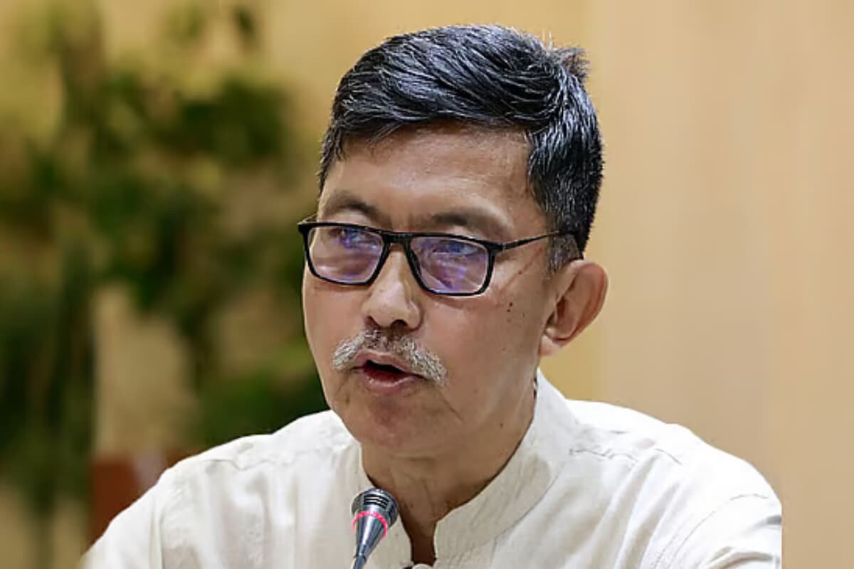 মন্ত্রী দীপেন দেওয়ানের পদত্যাগ ও পার্বত্য রাজনীতিতে আলোড়ন