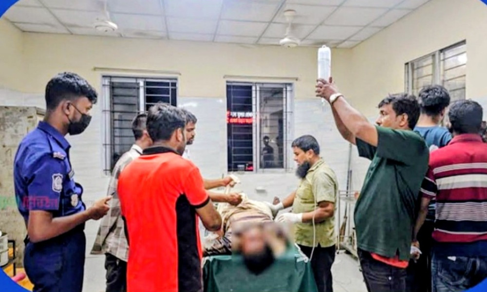 মহাসড়কে ভয়াবহ সংঘর্ষে নিহত দুই মহাসড়কে ভয়াবহ সংঘর্ষে নিহত দুই