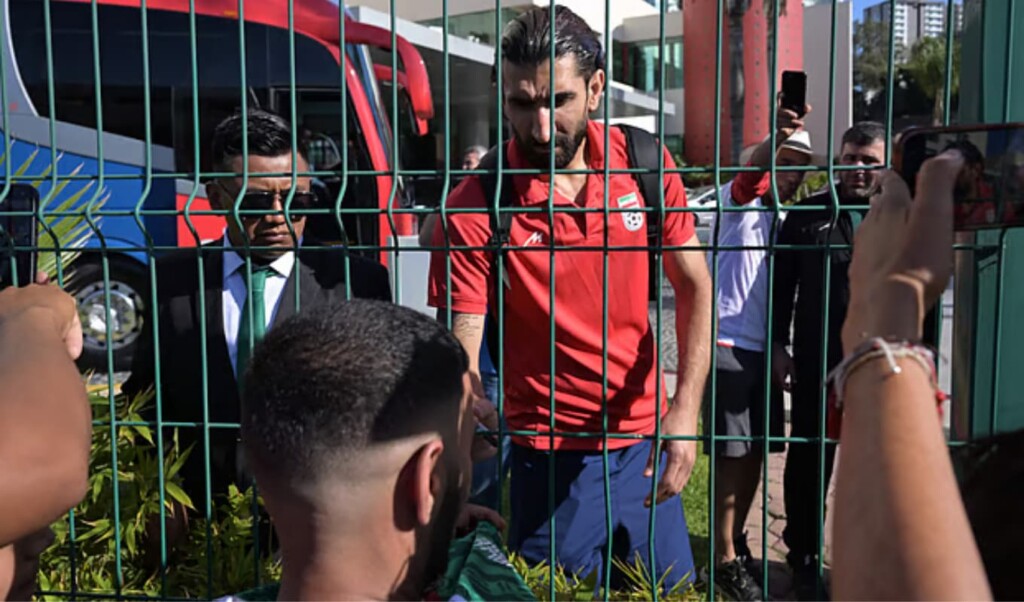 ম্যাচের আগের দিন মার্কিন যুক্তরাষ্ট্রে প্রবেশের অনুমতি পেল ইরান 2 ম্যাচের আগের দিন মার্কিন যুক্তরাষ্ট্রে প্রবেশের অনুমতি পেল ইরান
