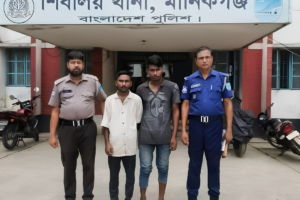 শিবালয়ে ভিক্ষুক নারীকে সংঘবদ্ধ ধর্ষণ ও চেইন ছিনতাইয়ের অভিযোগে গ্রেপ্তার ৩