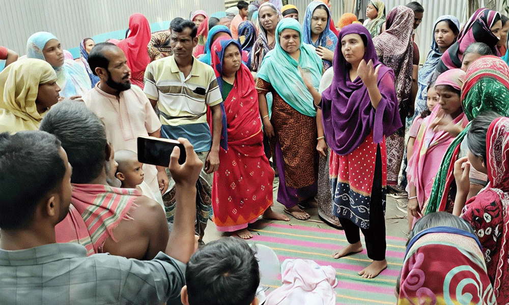 সাপের কামড়ে শিশুর করুণ মৃত্যু সাপের কামড়ে শিশুর করুণ মৃত্যু