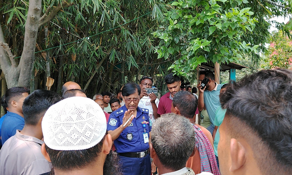 সাবেক স্ত্রীর বিরুদ্ধে হত্যার অভিযোগ সাবেক স্ত্রীর বিরুদ্ধে হত্যার অভিযোগ