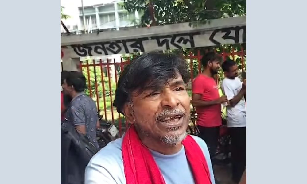 হাসনাত আব্দুল্লাহর কাছে ৮০০ টাকা পাওয়ার দাবি হাসনাত আব্দুল্লাহর কাছে ৮০০ টাকা পাওয়ার দাবি