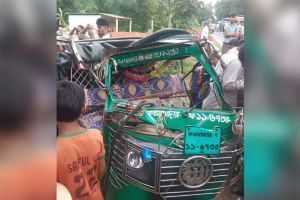 কক্সবাজারে ট্রাক-অটোরিকশার সংঘর্ষে দুই বোনসহ ৩ জনের মর্মান্তিক মৃত্যু