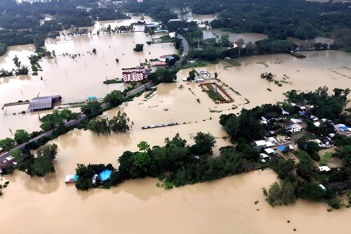 চট্টগ্রামে স্মরণকালের ভয়াবহ বন্যায় মৎস্যখাতে ৯১ কোটি টাকার ক্ষতি
