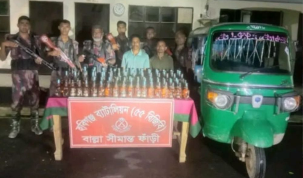 চুনারুঘাটে বিজিবি ও র‍্যাবের অভিযান মাদকসহ তিন কারবারি গ্রেপ্তার চুনারুঘাটে বিজিবি ও র‍্যাবের অভিযান: মাদকসহ তিন কারবারি গ্রেপ্তার