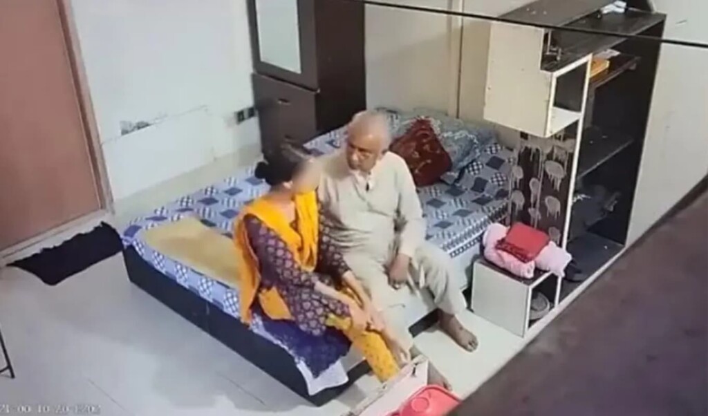 জামায়াত এমপির বিতর্কিত ভিডিও: 'এআই' দাবির পর সেই নারীকে দ্বিতীয় স্ত্রী দাবি 3 জামায়াত এমপির বিতর্কিত ভিডিও 'এআই' দাবির পর সেই নারীকে দ্বিতীয় স্ত্রী দাবি