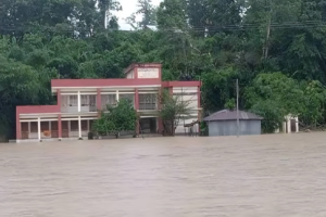 টানা বর্ষণ ও পাহাড়ধসের শঙ্কা, রাঙ্গামাটির সব প্রাথমিকে পাঠদান বন্ধ