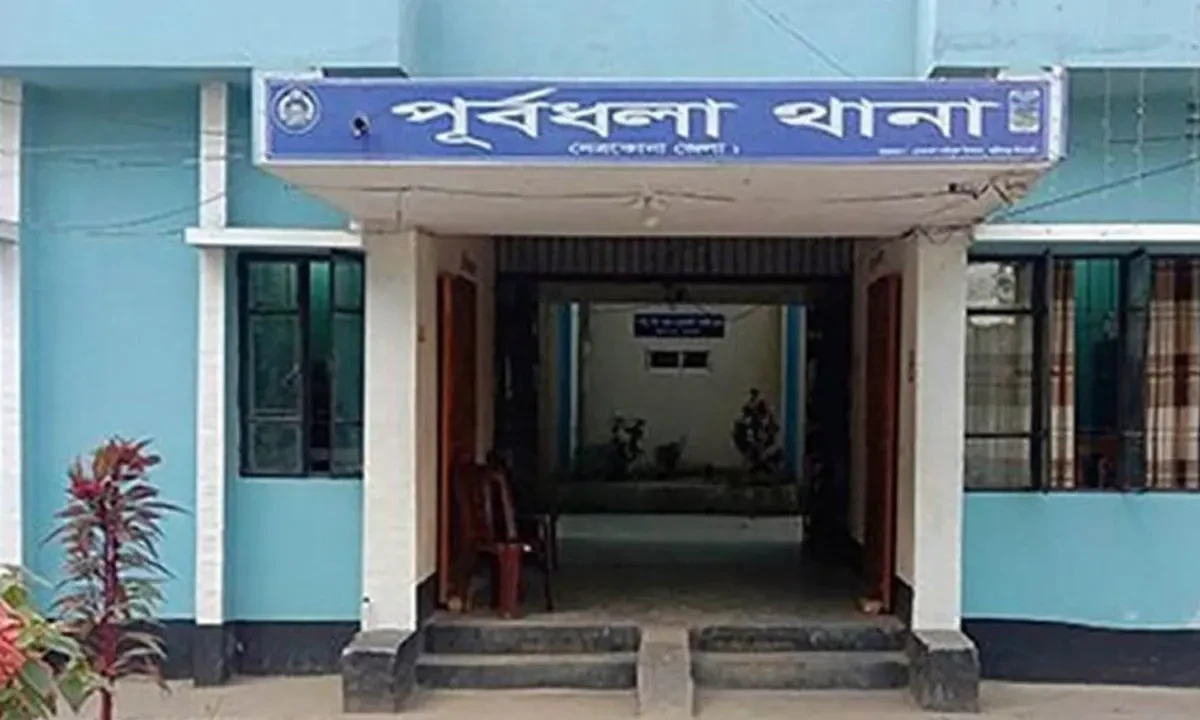 দুই নারীর দাবিতে ভাঙল ছেলের বিয়ে, বাবার আত্মহত্যার অভিযোগ