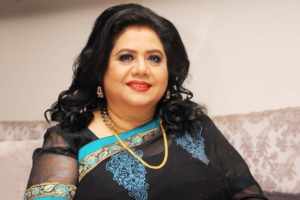 দেশের বন্যা পরিস্থিতিতে পিছিয়ে গেল রুনা লায়লার সম্মাননা অনুষ্ঠান