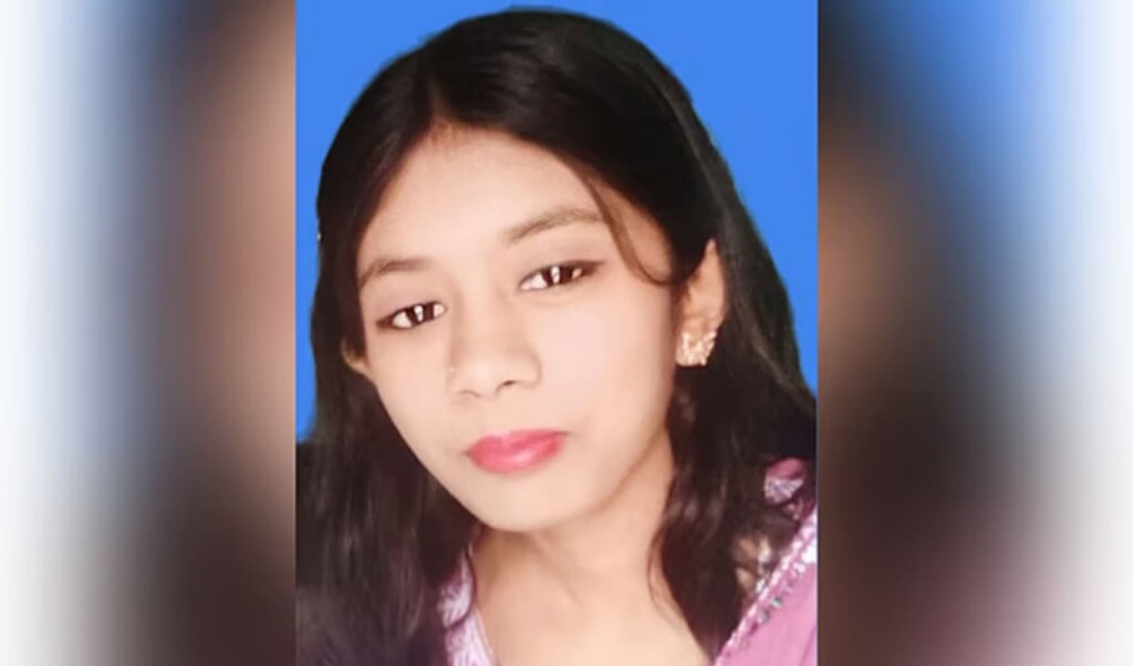 পরশুরামে ফ্ল্যাটের ফ্যানে ঝুলছিল কিশোরী গৃহকর্মীর লাশ, উদ্ধার চিরকুট 4 পরশুরামে ফ্ল্যাটের ফ্যানে ঝুলছিল কিশোরী গৃহকর্মীর লাশ, উদ্ধার চিরকুট