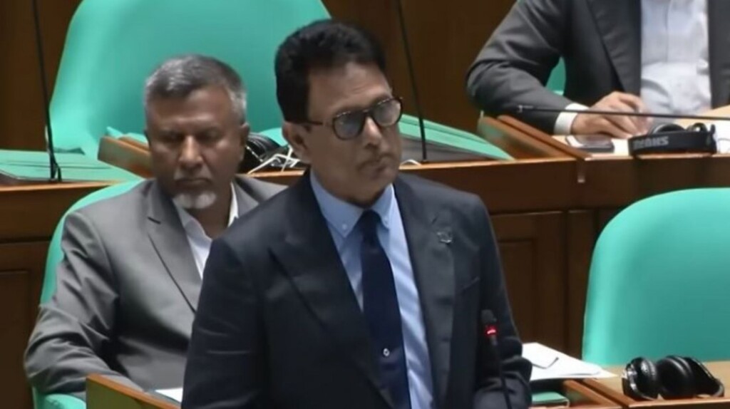 বৈরী আবহাওয়ায় এইচএসসিতে বিশেষ পরীক্ষার সুযোগ বৈরী আবহাওয়ায় এইচএসসিতে বিশেষ পরীক্ষার সুযোগ