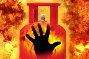 ভাটারায় সিলিন্ডার বিস্ফোরণে দুইজনের প্রাণহানি
