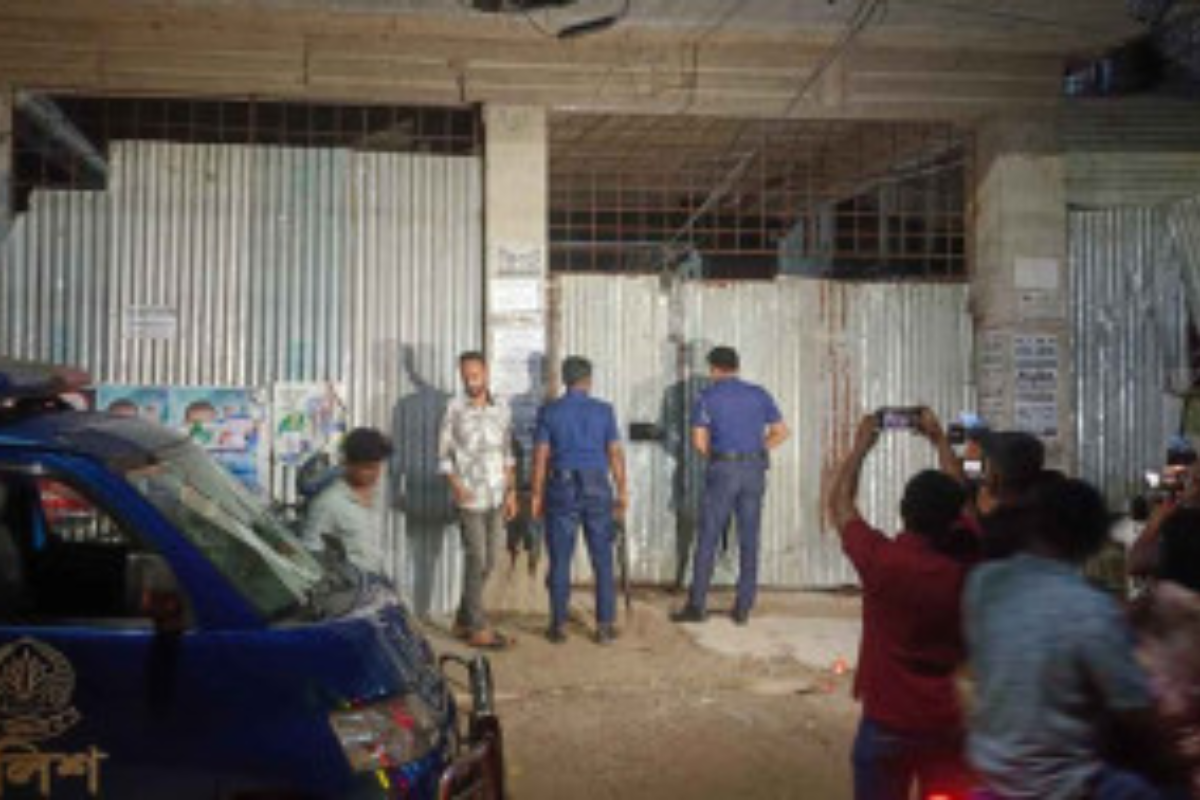 ভালুকায় নির্মাণাধীন কারখানার ট্যাংকে পড়ে ২ শ্রমিকের মর্মান্তিক মৃত্যু