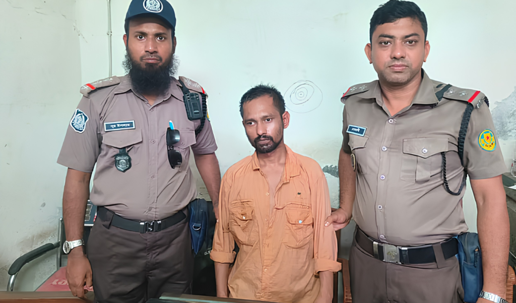 যাত্রাবাড়ীতে শিশুকে যৌন নিপীড়নের চেষ্টা ধাওয়া করে অভিযুক্ত গ্রেফতার যাত্রাবাড়ীতে শিশুকে যৌন নিপীড়নের চেষ্টা, ধাওয়া করে অভিযুক্ত গ্রেফতার