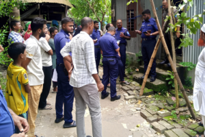 শ্বশুরবাড়ির পুকুরে মিলল এসআই মাহমুদুলের মরদেহ, স্ত্রী ও শ্বশুর আটক