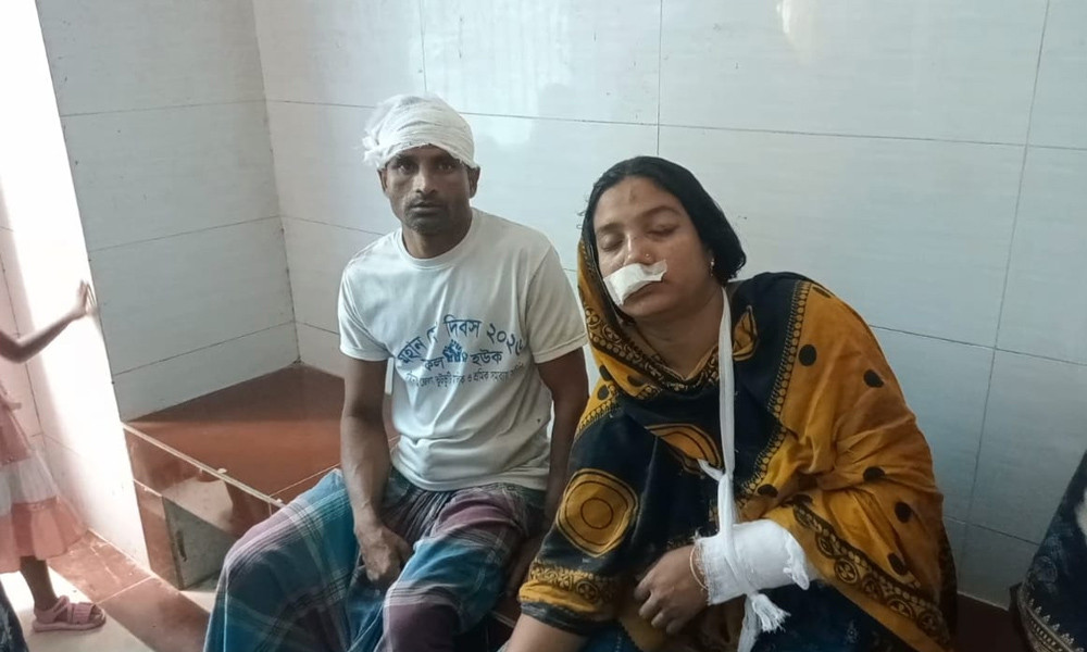 সংঘর্ষে উত্তপ্ত ক্ষেতলালের জমি বিরোধ
