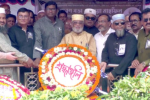 সরকারের পায়ের তলার মাটি সরে যাচ্ছে, হাসিনাকে স্বাগত জানালেন জি এম কাদের