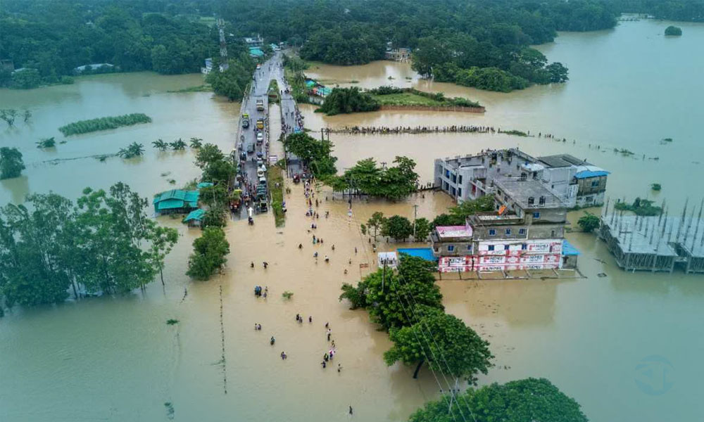 সাত জেলায় পানিবন্দি দেড় লাখের বেশি পরিবার
