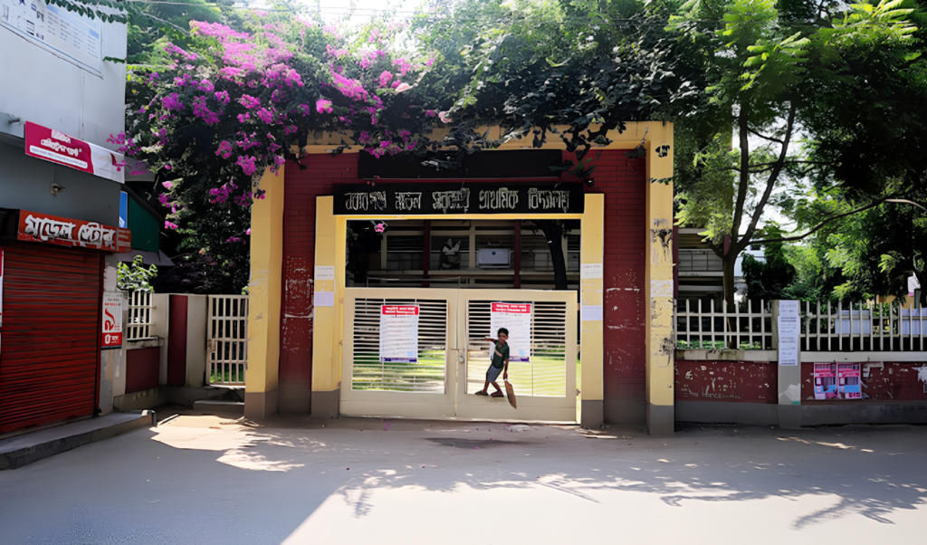 ৫৩ পরীক্ষার্থীর ৫২ জনই পেল বৃত্তি রেকর্ড গড়ল নবাবগঞ্জ সরকারি প্রাথমিক বিদ্যালয় ৫৩ পরীক্ষার্থীর ৫২ জনই পেল বৃত্তি, রেকর্ড গড়ল নবাবগঞ্জ সরকারি প্রাথমিক বিদ্যালয়