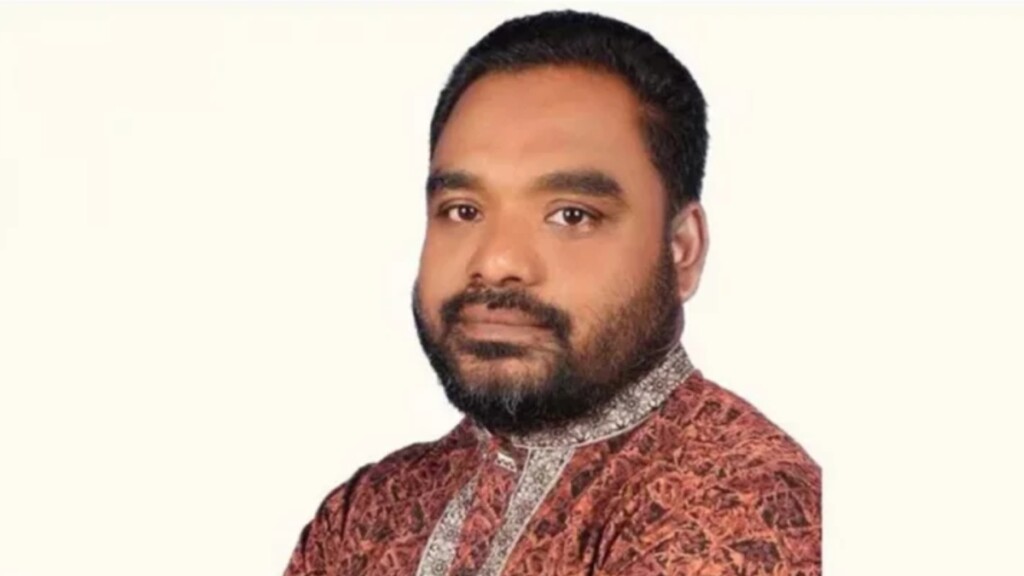 অনৈতিক সম্পর্কের অভিযোগে বহিষ্কৃত জামায়াতের ইউনিয়ন আমির প্রতিবন্ধী কর্মীর স্ত্রীর সঙ্গে অবৈধ শারীরিক সম্পর্কের সময় গ্রামবাসীর হাতে আটক জামায়াত নেতা