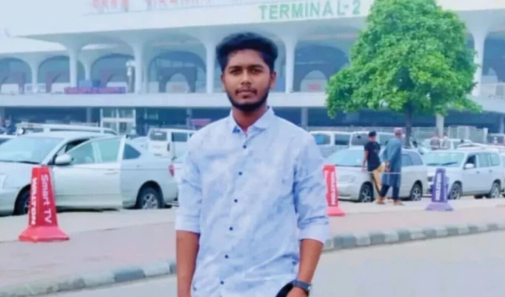 এনআইডি করে দেওয়ার প্রলোভনে কলেজছাত্রীকে ধর্ষণ, চৌগাছায় ছাত্রদল নেতা গ্রেপ্তার 4 এনআইডি করে দেওয়ার প্রলোভনে কলেজছাত্রীকে ধর্ষণ, চৌগাছায় ছাত্রদল নেতা গ্রেপ্তার
