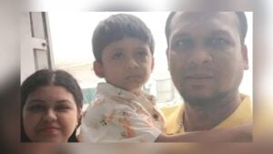 কলকাতায় অগ্নিকাণ্ডে স্ত্রী-সন্তানসহ সাংবাদিক দেবাশীষ নিহত