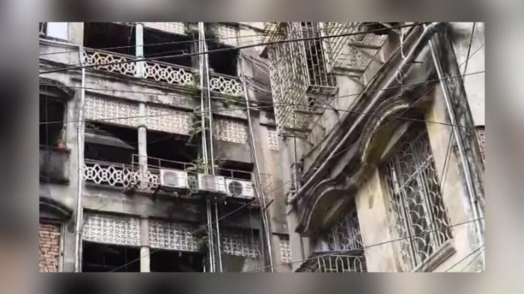 কলকাতার হোটেল অগ্নিকাণ্ডে নিহত পাঁচ বাংলাদেশি