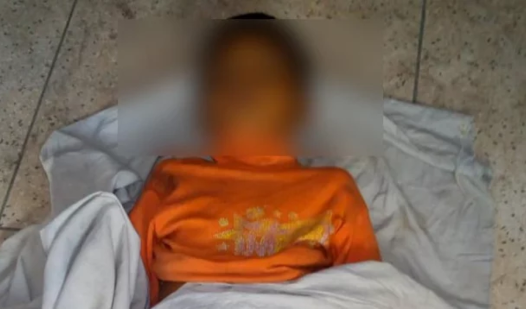 কাপ্তাইয়ে খেলতে গিয়ে গলায় গামছা পেঁচিয়ে ৫ বছরের শিশুর করুণ মৃত্যু কাপ্তাইয়ে খেলতে গিয়ে গলায় গামছা পেঁচিয়ে ৫ বছরের শিশুর করুণ মৃত্যু
