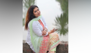 ক্ষমতার মধুচক্রে স্বেচ্ছাচারিতা করা কে এই নেত্রী