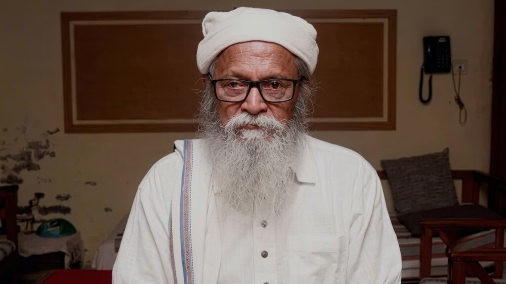 জুলাই আন্দোলন নিয়ে ফরহাদ মাজহারের চাঞ্চল্যকর দাবি জুলাই-আগস্ট কোনো অভ্যুত্থান ছিল না, নাহিদরা মার্কিন সেইফ হাউজে ছিলেন’ - ফরহাদ মাজহারের বিস্ফোরক দাবি