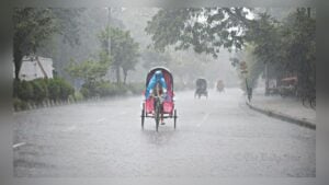 টানা পাঁচ দিন বৃষ্টির পূর্বাভাস, বাড়তে পারে ভারী বর্ষণ